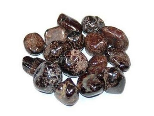 Garnet tumbled stone