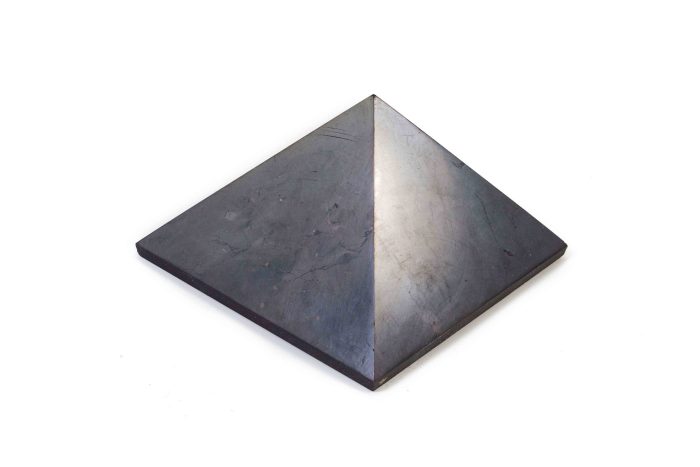 shungite pyramid giza