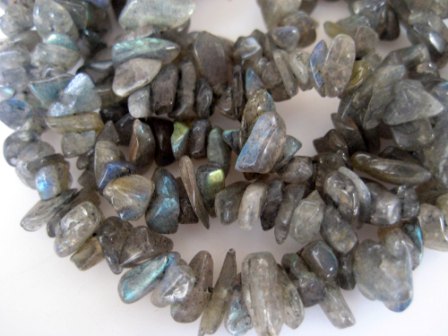 LABRADORITE chips